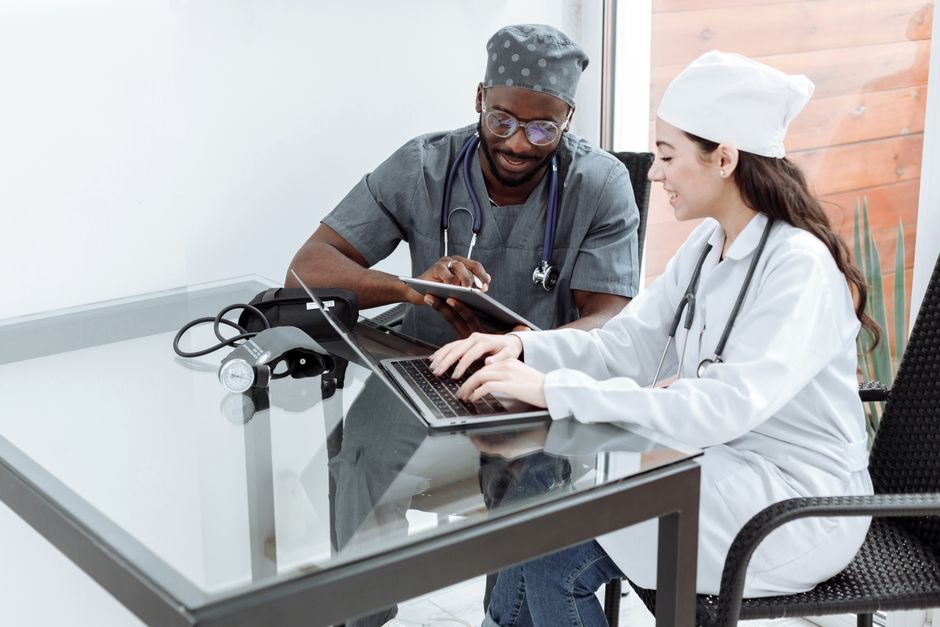 Healthcare professionals using technology for efficient billing management
